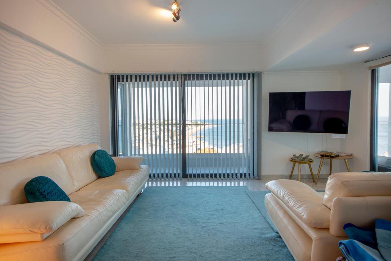 Infinito Penthouse Luxury Best Terrace อัลบูเฟรา ภายนอก รูปภาพ