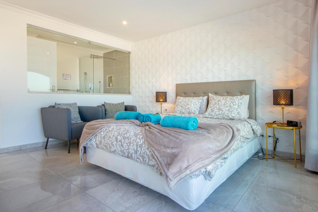 Infinito Penthouse Luxury Best Terrace อัลบูเฟรา ภายนอก รูปภาพ