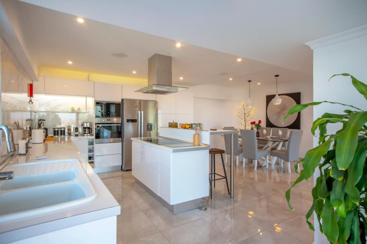 Infinito Penthouse Luxury Best Terrace อัลบูเฟรา ภายนอก รูปภาพ