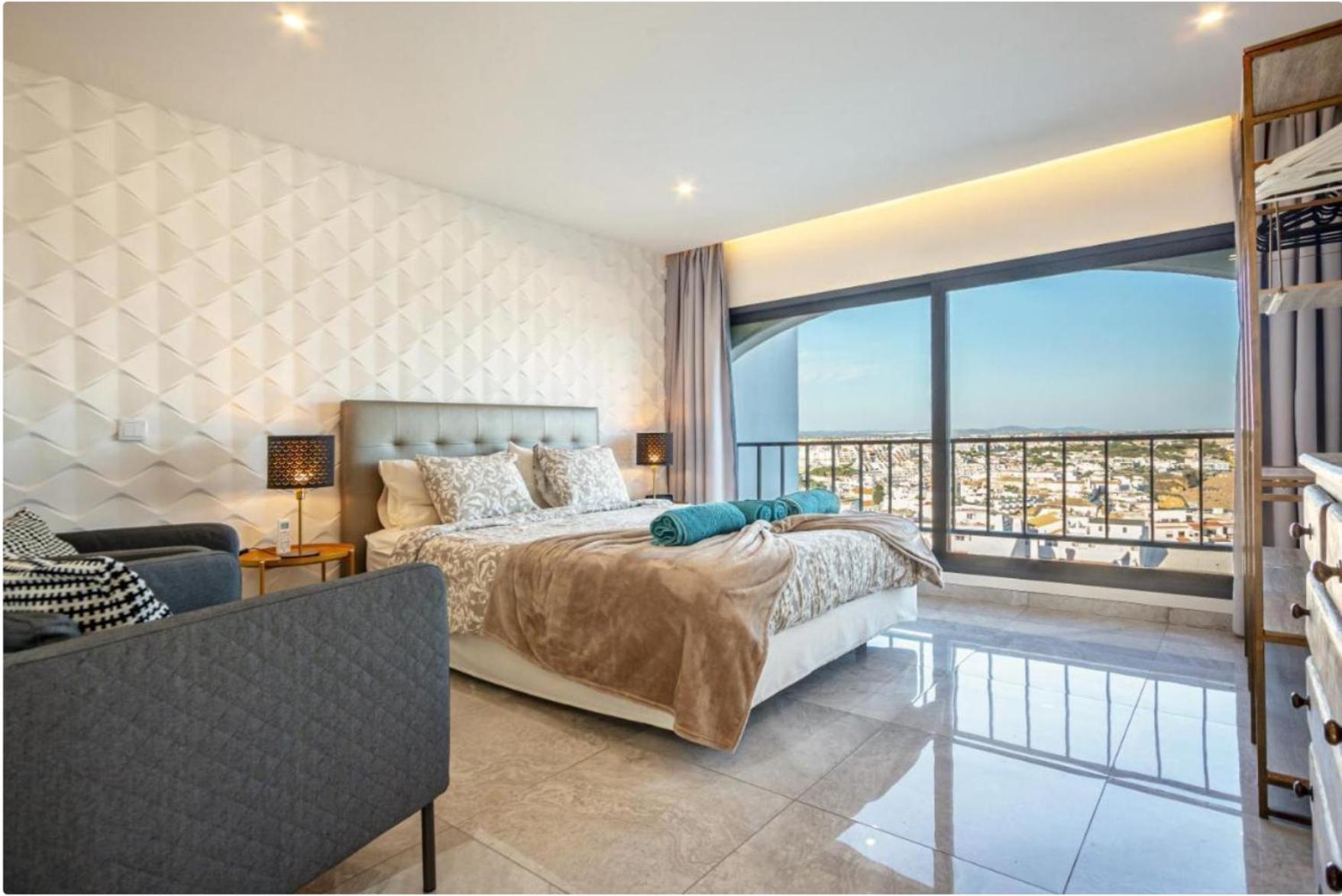 Infinito Penthouse Luxury Best Terrace อัลบูเฟรา ภายนอก รูปภาพ